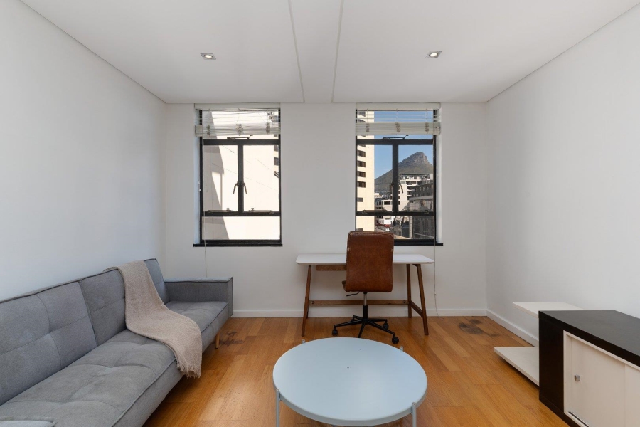 1 Bedroom Property for Sale in Cape Town City Centre Western Cape